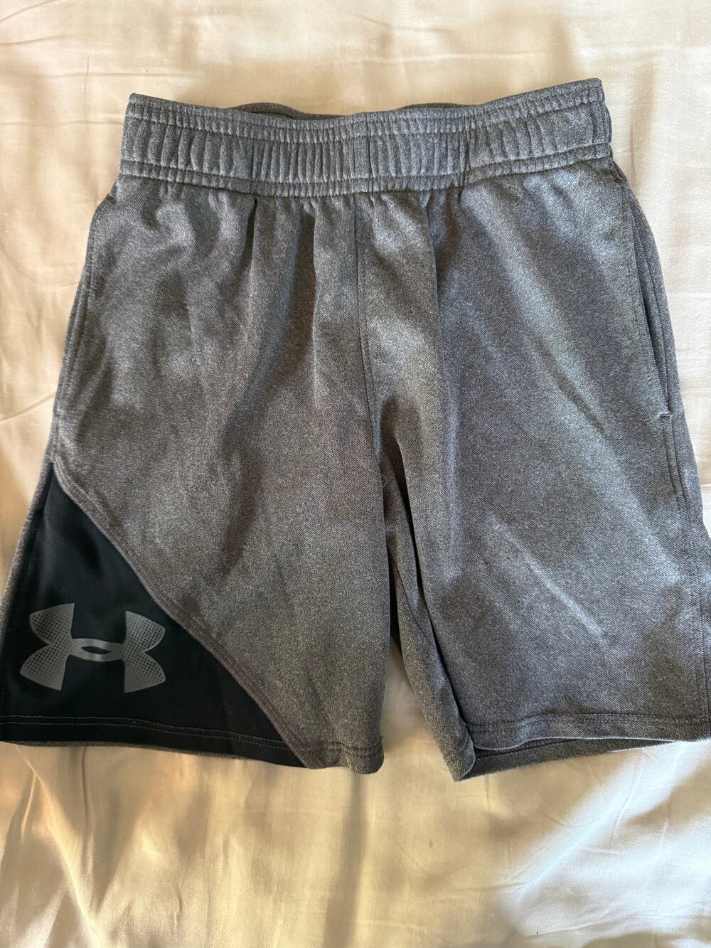 Under Armour grey Shorts size 5
